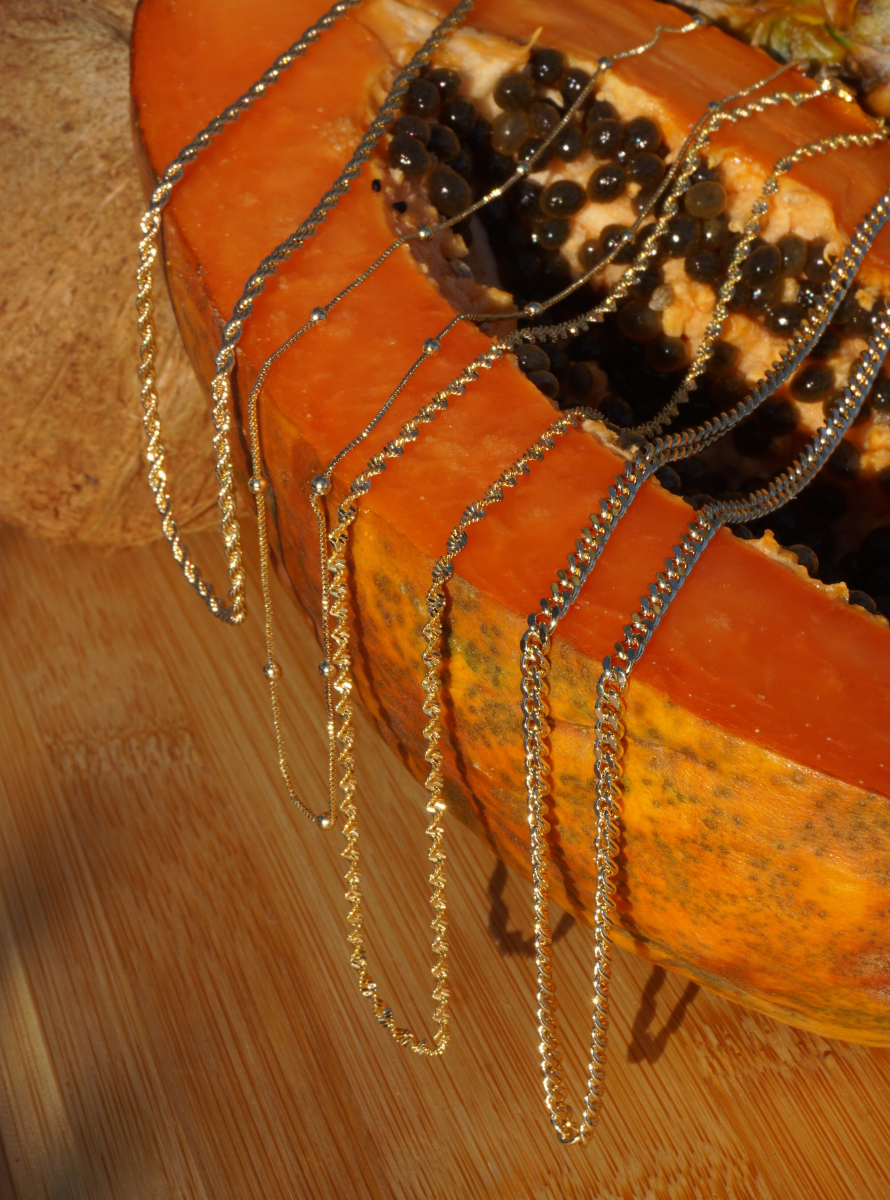 LEMMAR Ball Chain Necklace gold filled – close-up product shot