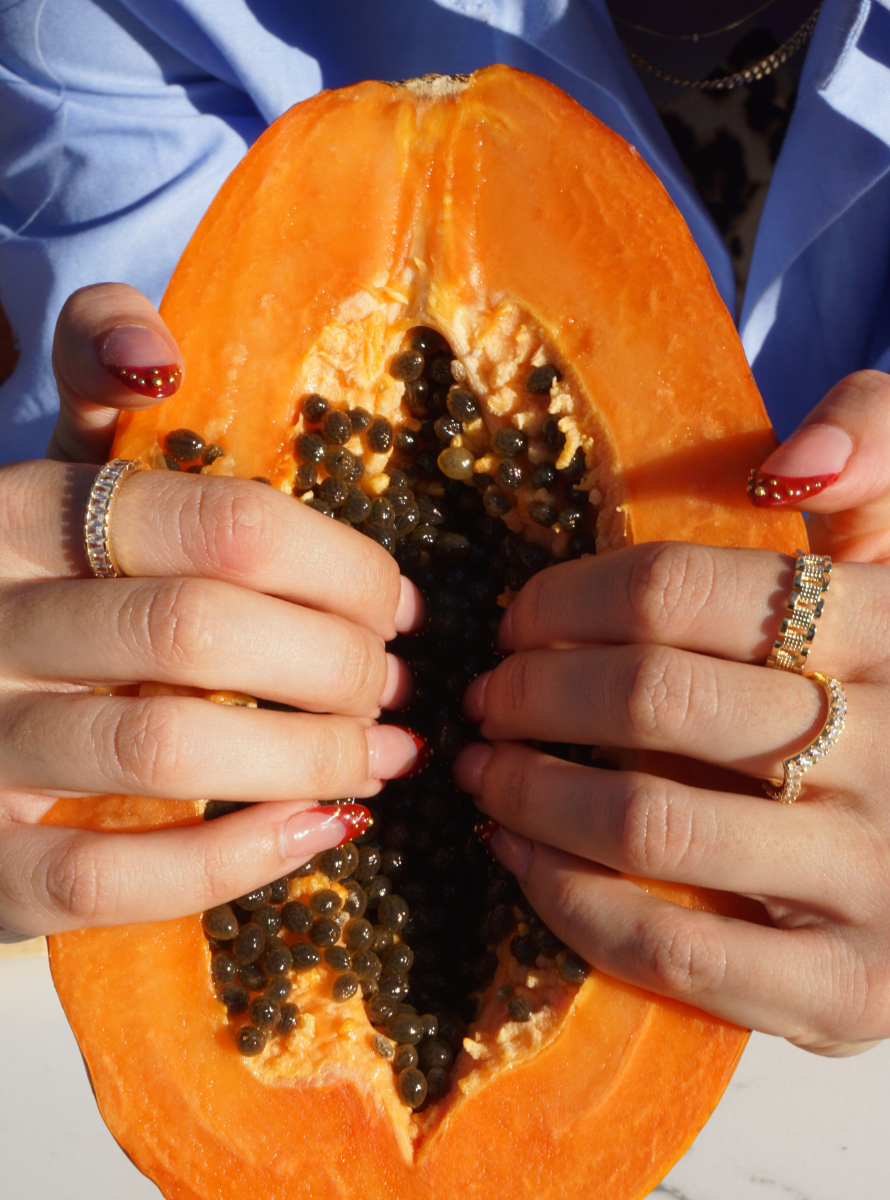 LEMMAR Eternity Ring gold filled – lifestyle detail view
