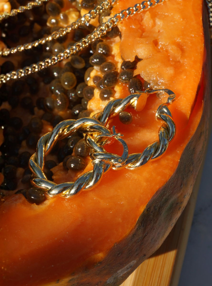 LEMMAR Twist Hoop Earrings gold filled – lifestyle detail view